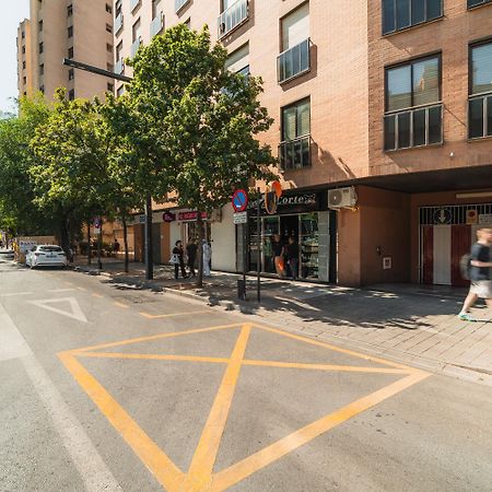 Constitucion Apartment - Free Parking Grenada Zewnętrze zdjęcie